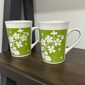 Royal Norfolk Tree of Life Coffee Mugs green and white in color
